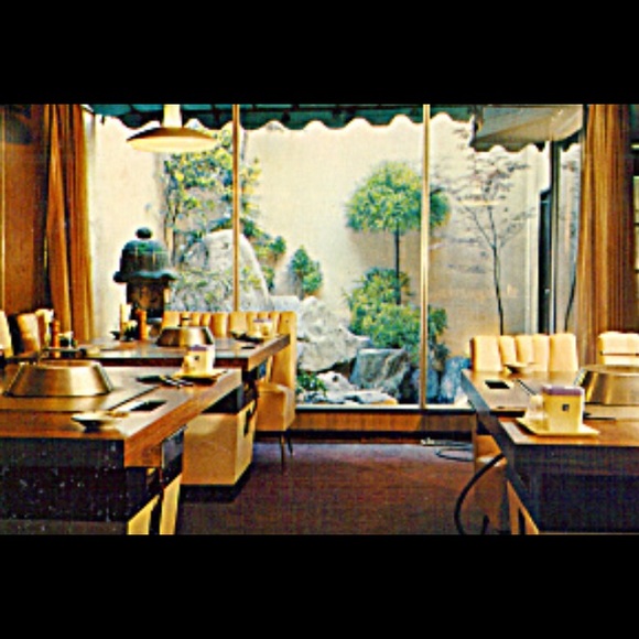 Antique Ceramic Fish Ashtray, Tokyo Japan - Picture 3 of 9